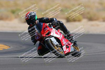 media/Oct-08-2022-SoCal Trackdays (Sat) [[1fc3beec89]]/Turn 16 (125pm)/